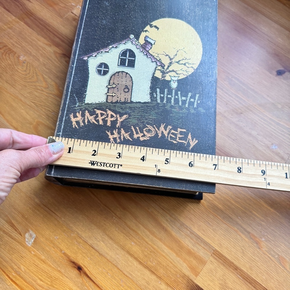 Halloween nesting book container decoration - Picture 4 of 16